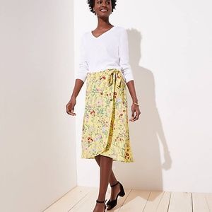 NWT LOFT Women's Petite Floral Wrap Skirt‎